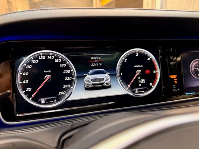 Náhled Mercedes Benz S Classe 350d 4matic L interiér